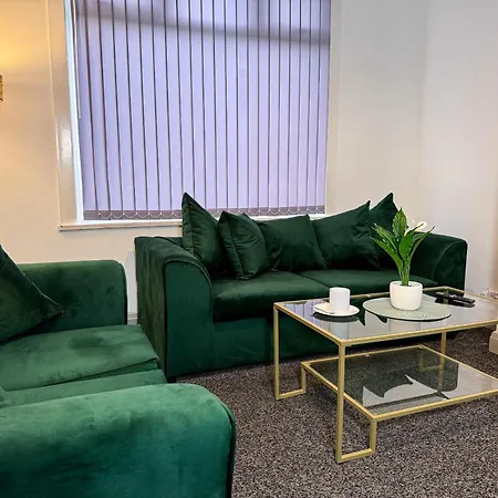 Hambledon House 4br Entire * Мидлсбро