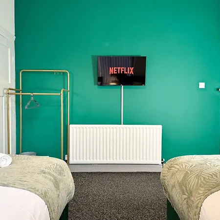 Hambledon House 4br Entire Апартаменты