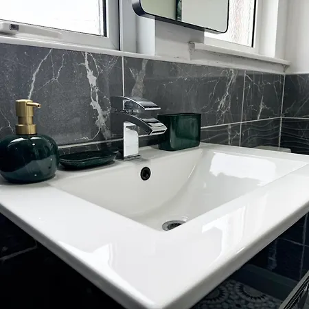 Apartmán Hambledon House 4br Entire Middlesbrough
