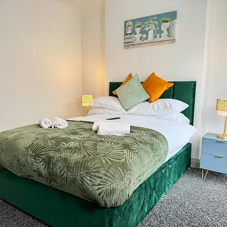 Apartmán Hambledon House 4br Entire *
