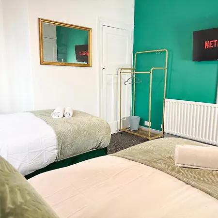 公寓 Hambledon House 4br Entire 米德尔斯伯勒